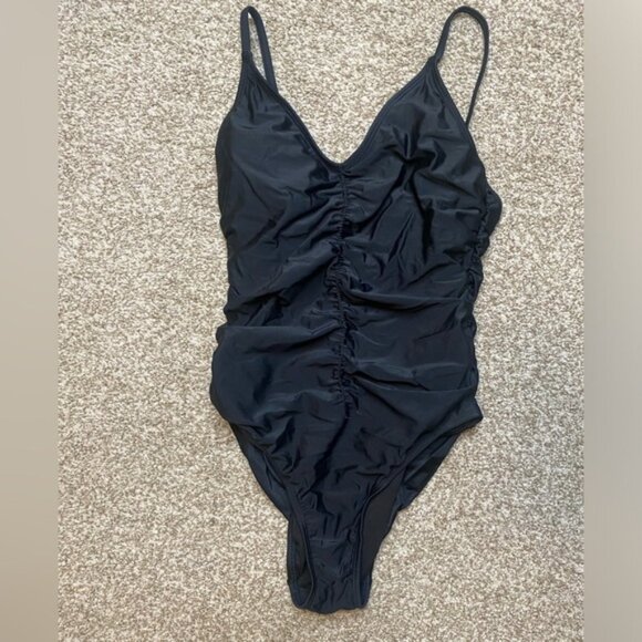 Black one piece bathing suit - Picture 1 of 3
